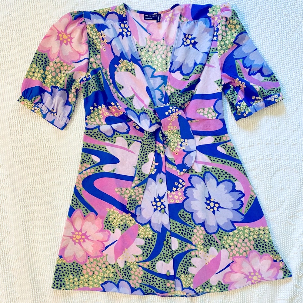 ASOS‎ Tie Front Button Up Mini Dress in Floral Lavender - Picture 2 of 10